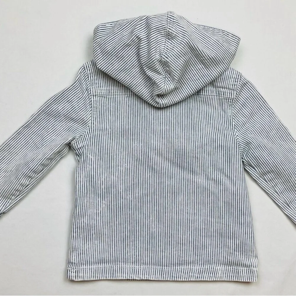 NWOT Oshgosh Pullover Hooded Jean Jacket. 18M